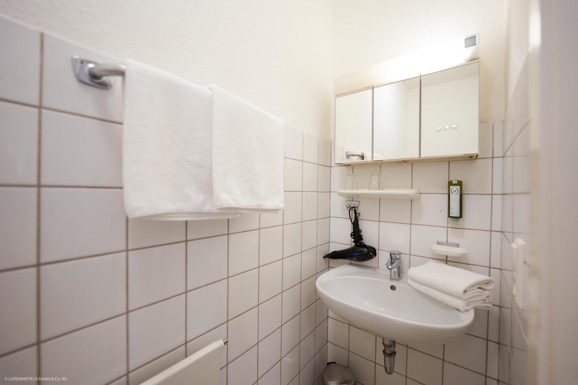 Hotel Luise Bad Bergzabern Bagian luar foto